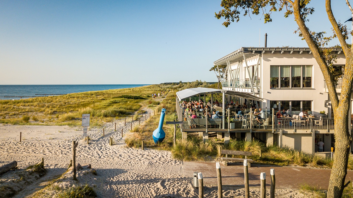 Beach restaurant & bar blue buoy