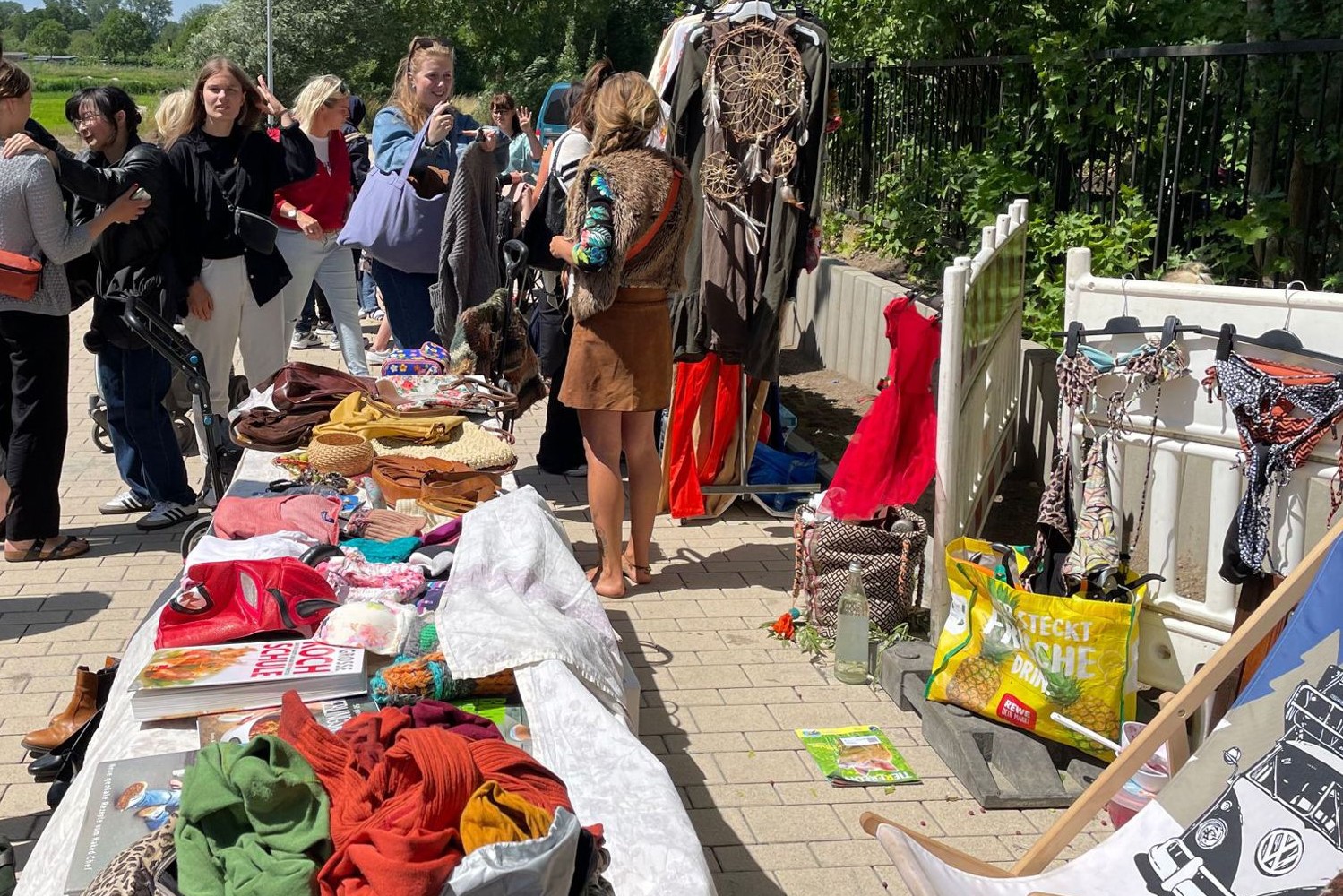 MÄDELSFLOHMARKT