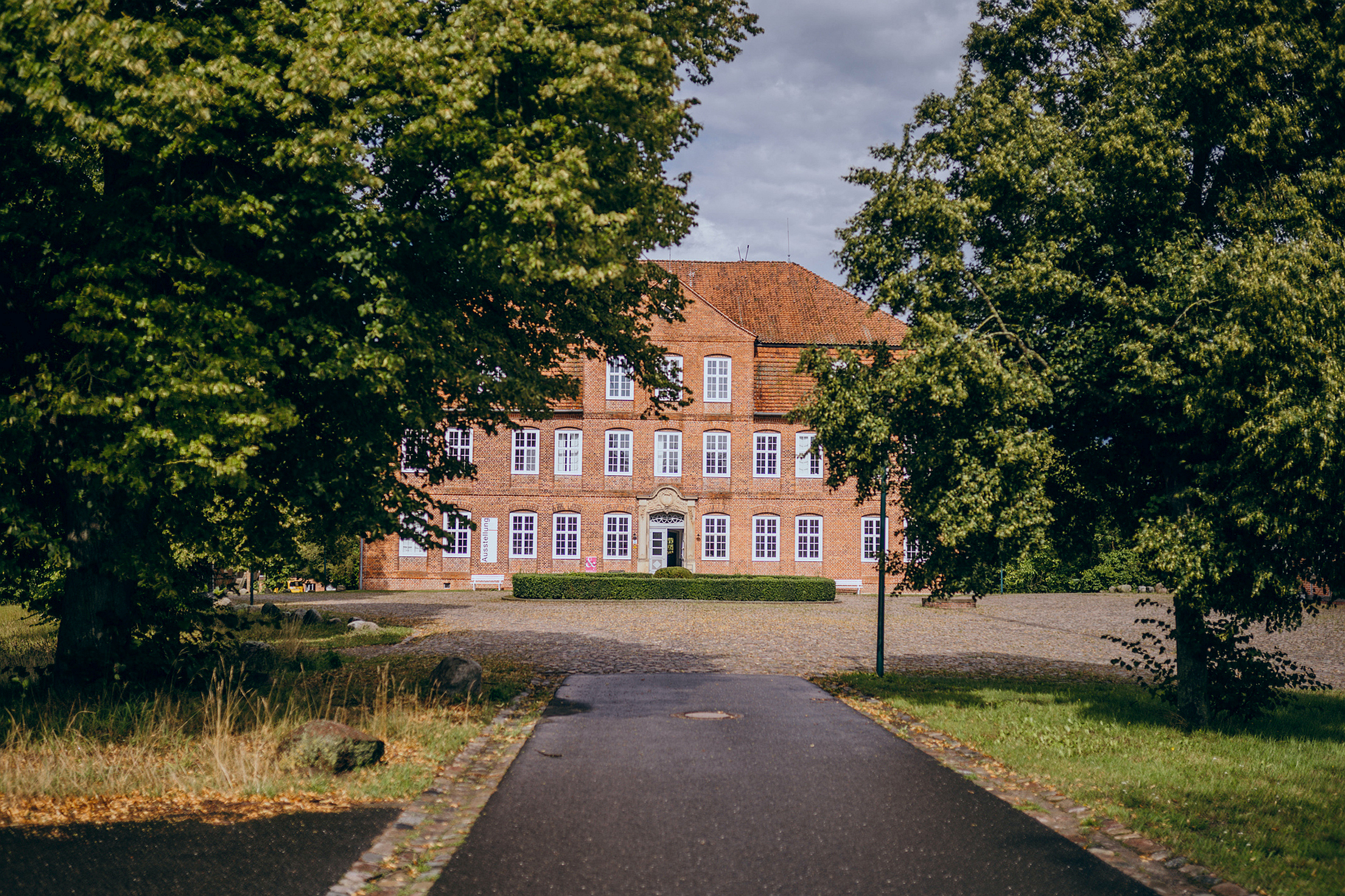 Mecklenburgisches Künstlerhaus Schloss Plüschow 