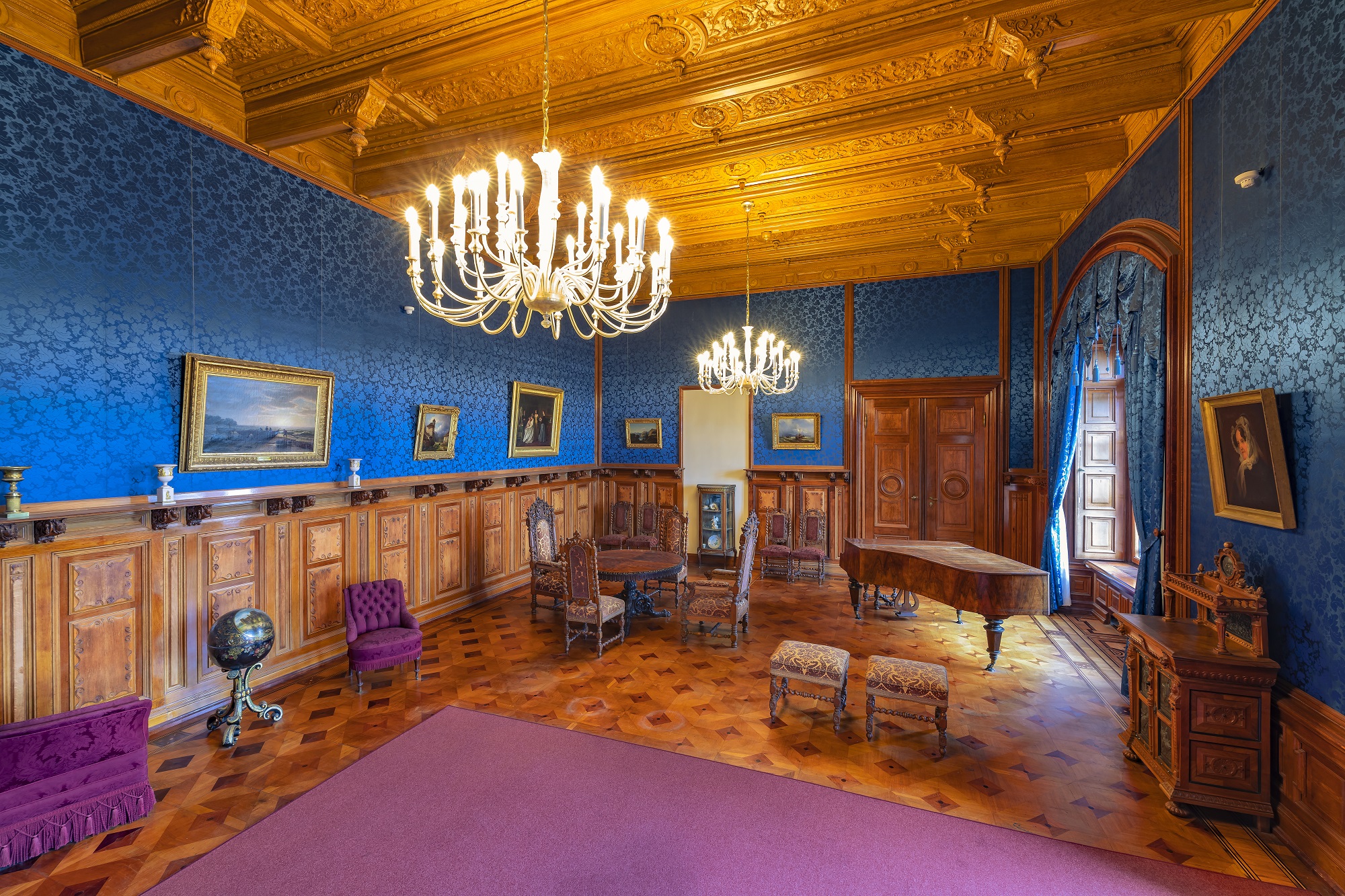 Wohnzimmer im Schweriner Schloss © Timm Allrich  ©Staatliche Schlösser Gärten und Kunstsammlungen M-V