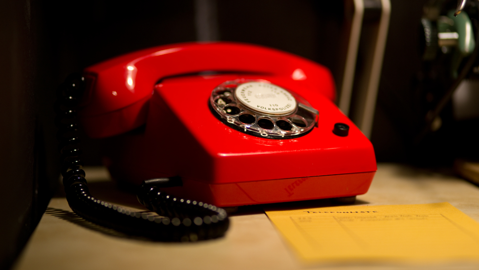 Telefon mit Wählscheibe © Ostrockmuseum Kröpelin