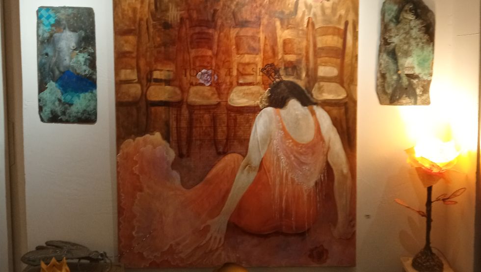 Galerie und Gemälde Caida © Ana Sojor