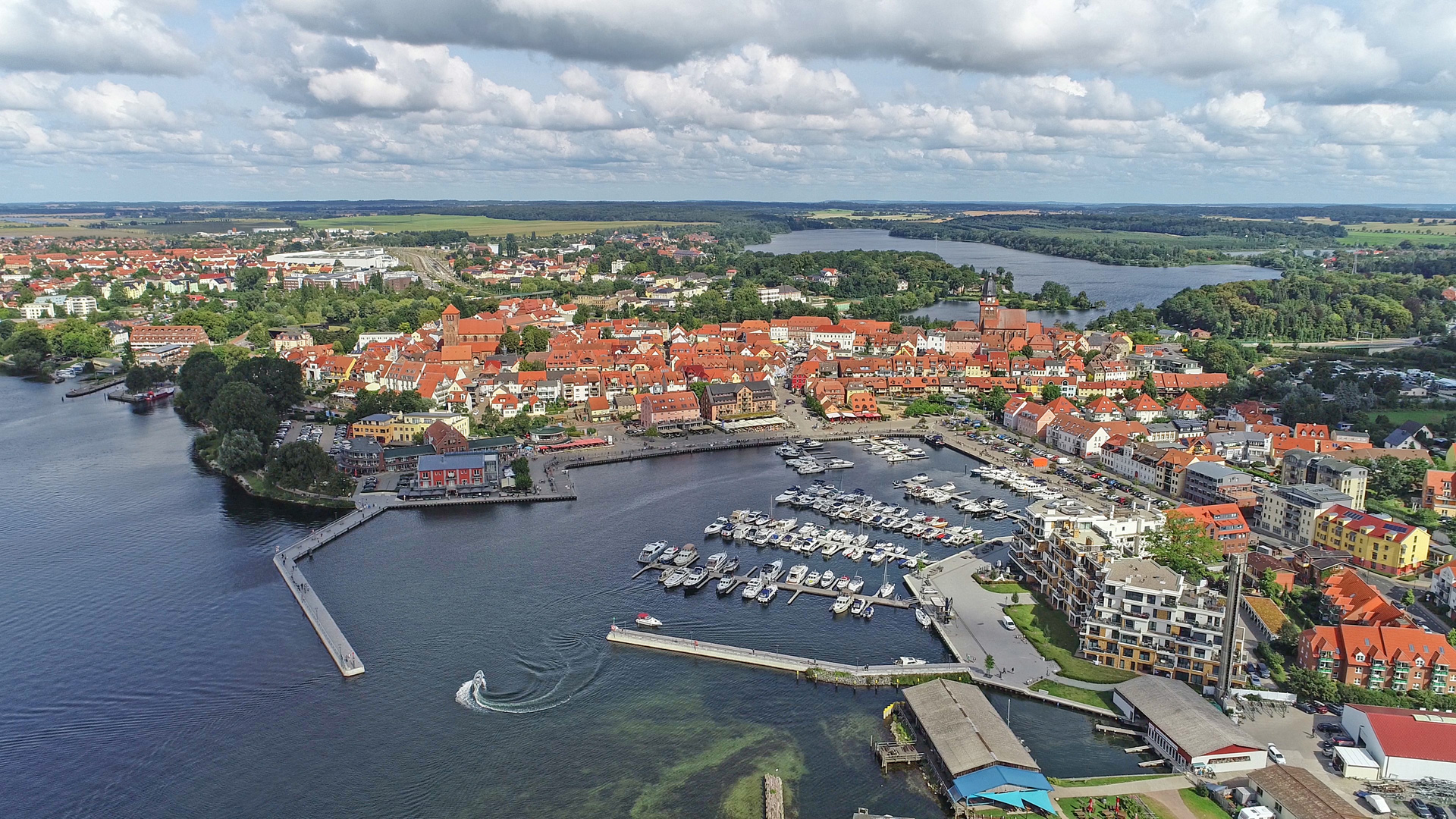 City port Waren (Müritz)