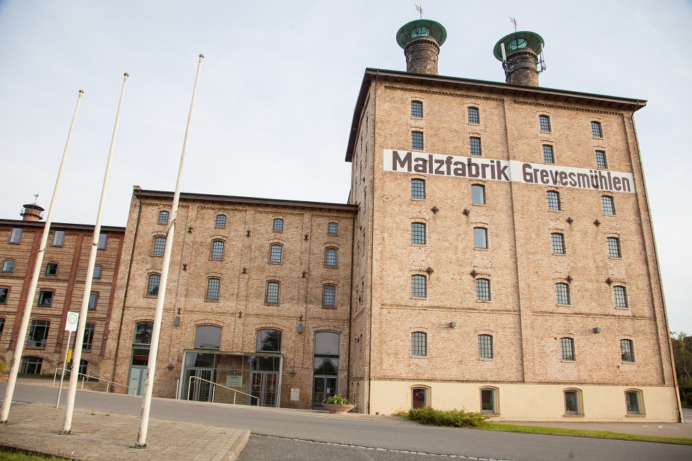 Heute ist die Malzfabrik Sitz der Verwaltung des Landkreises Nodwestmecklenburg. © Frank Burger