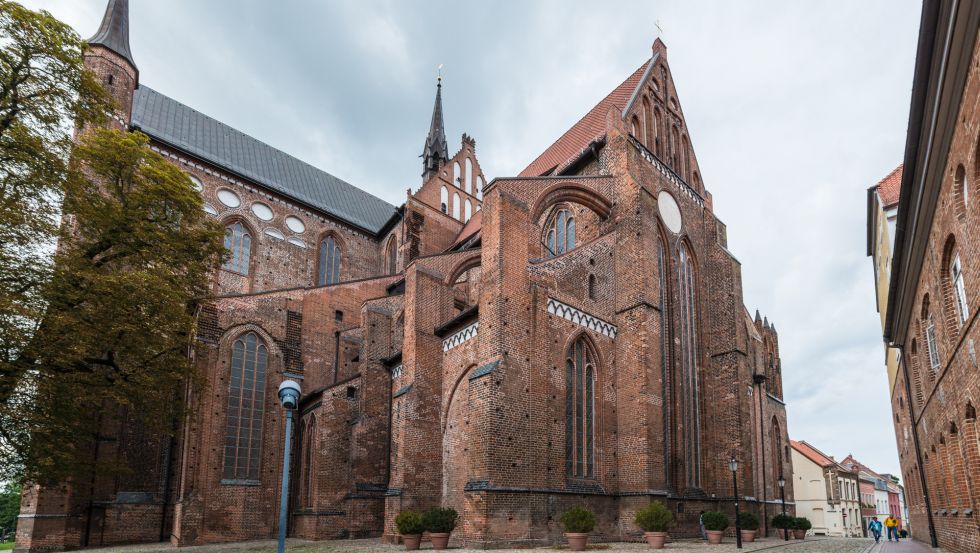 Außenansicht St. Georgen-Kirche © TZ Wismar, Anibal Trejo