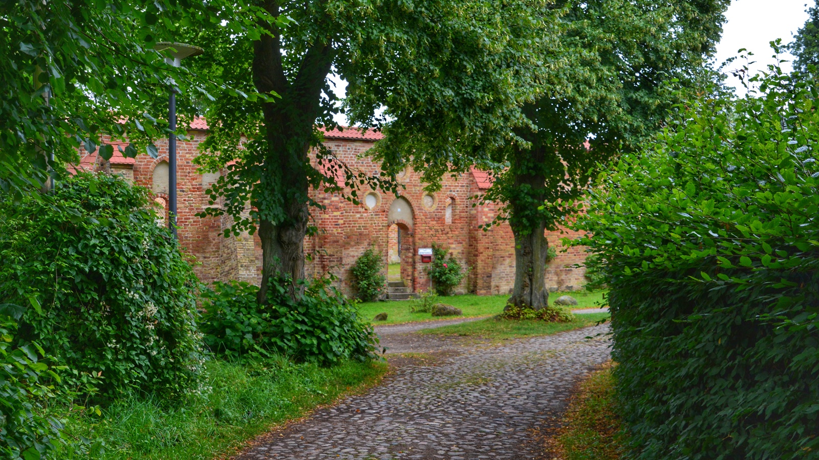 Reste der Mauern von weiteren Klostergebäuden © Tourismusverband Mecklenburg-Schwerin e.V.
